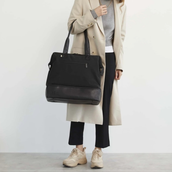 SOLD BEIS mini weekender - Picture 2 of 9